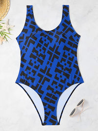 Printed Backless Plus Size One-Piece Swimsuit – Curve Enhancing Fit